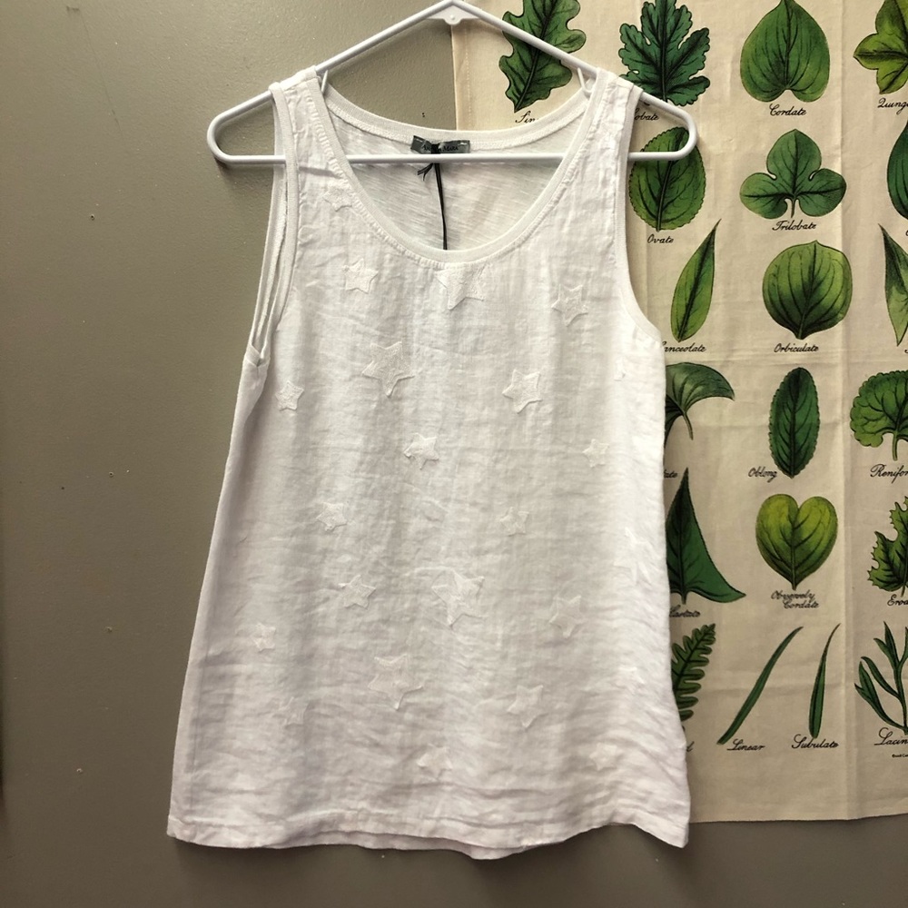 White linen tank top with star detail